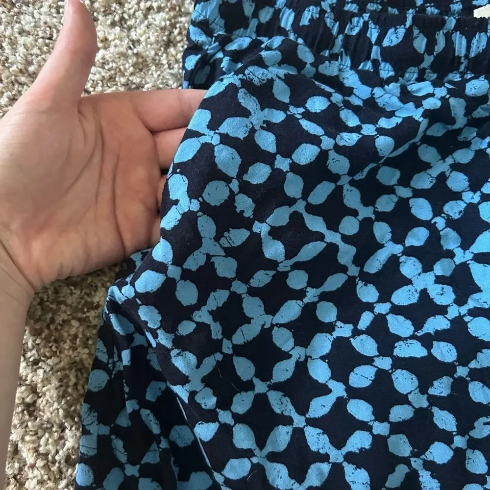 Michael Michael Kors Blue and Black Flowy Geometric Pattern Shorts